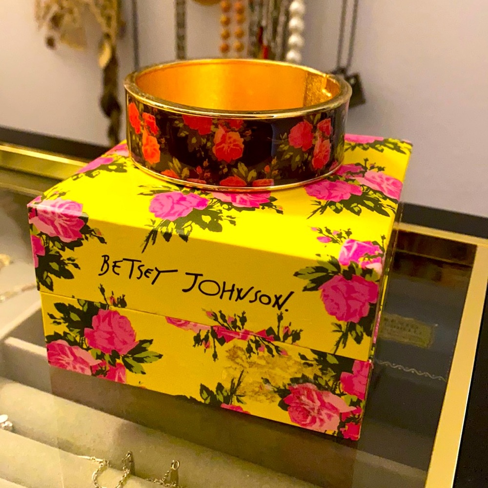 Betsey Johnson Floral Bracelet